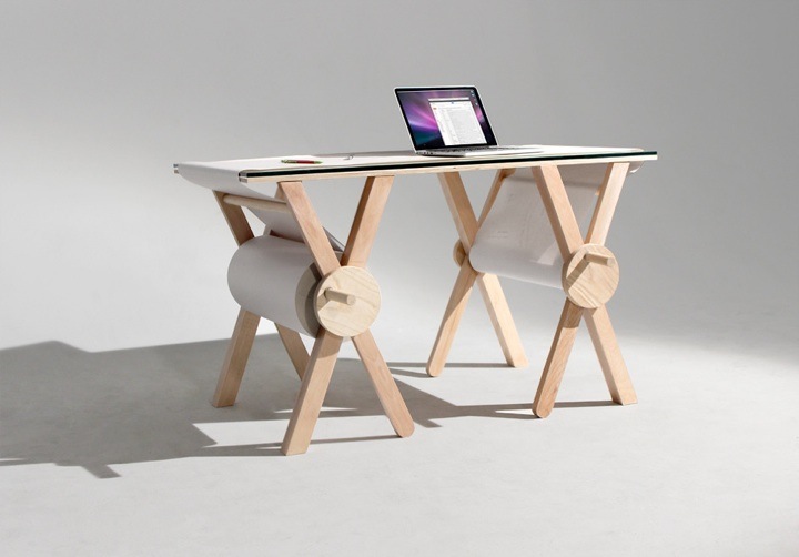 analog-memory-desk