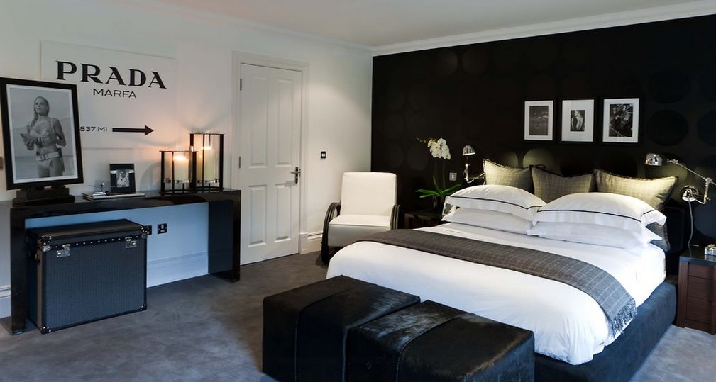 A Black and White Master Bedroom Makeover
