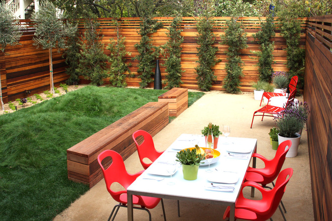 Backyard summer dining oh chairs