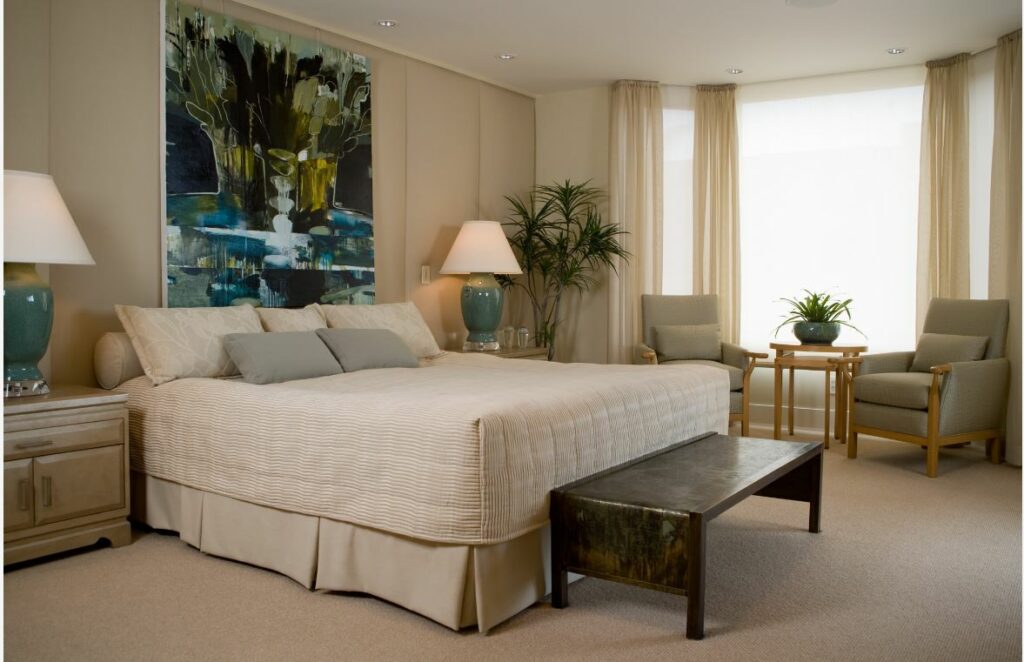 Bed skirt and duvet cover in neutral toned bedroom 1024x662