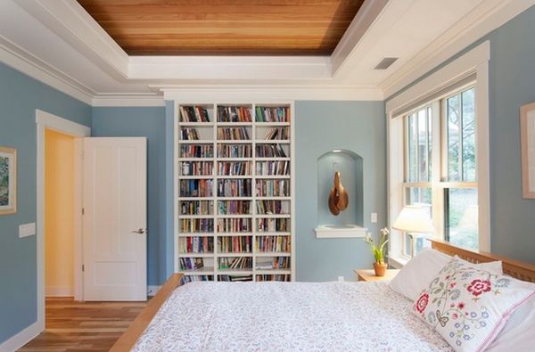 Bedroom books storage