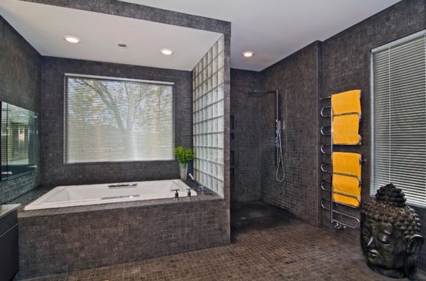 walk-in doorless shower