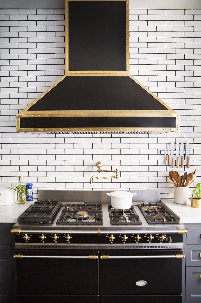 Black white and gold trims for kitchen