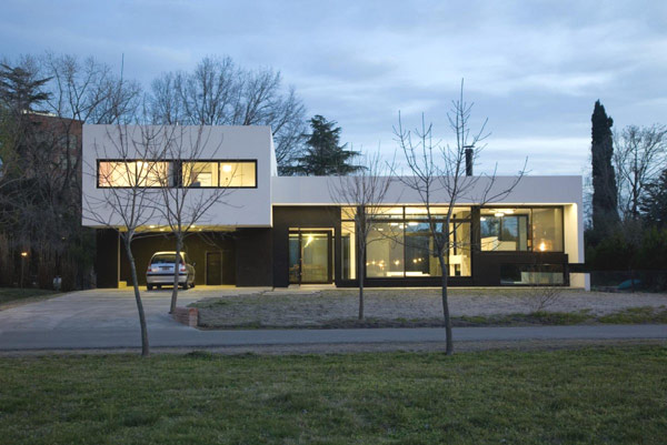 Blackwhite contemporary