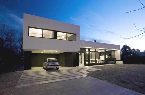 Blackwhite contemporary1