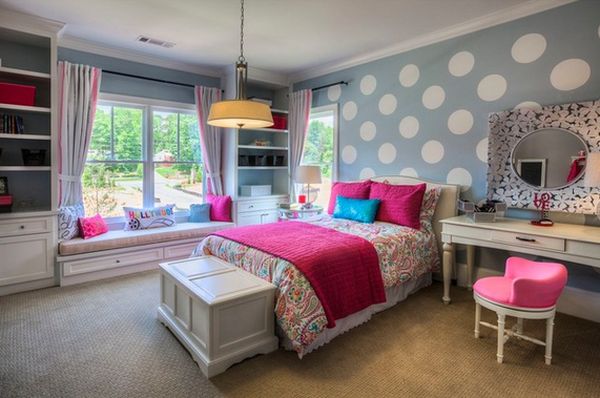 Blue teenage room polka dors big design