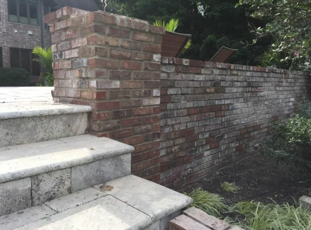 Brick retaining wall tall 1024x757