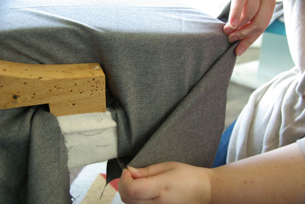 Chair reupholster tutorial 4
