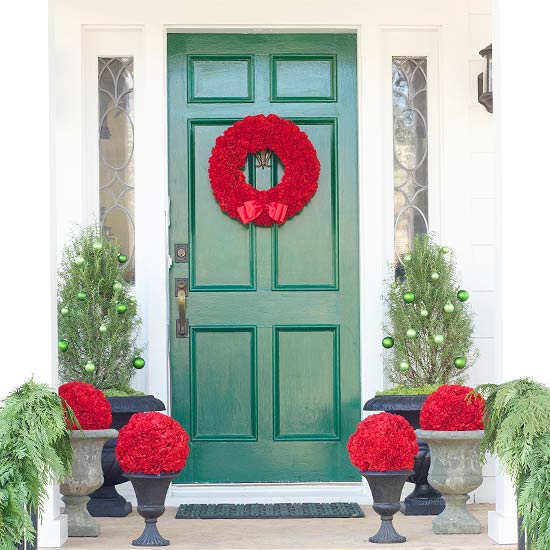 Christmas front door decoration red colors