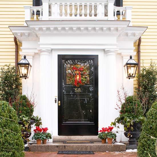 Christmas front door decoration red green porch