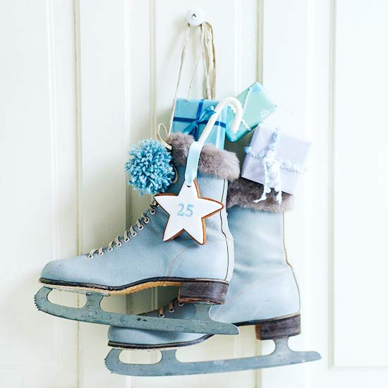 Christmas front door decoration vintage ice skates