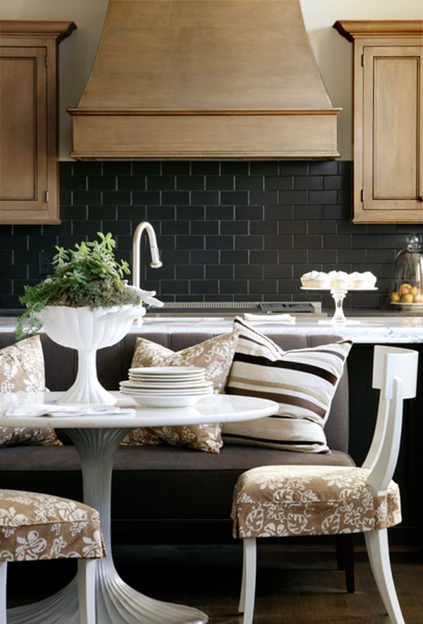 Classic and traditional look black tiles