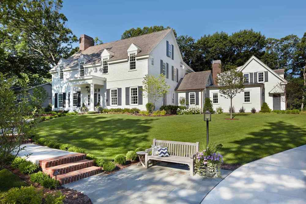 A colonial farmhouse with a modern interior