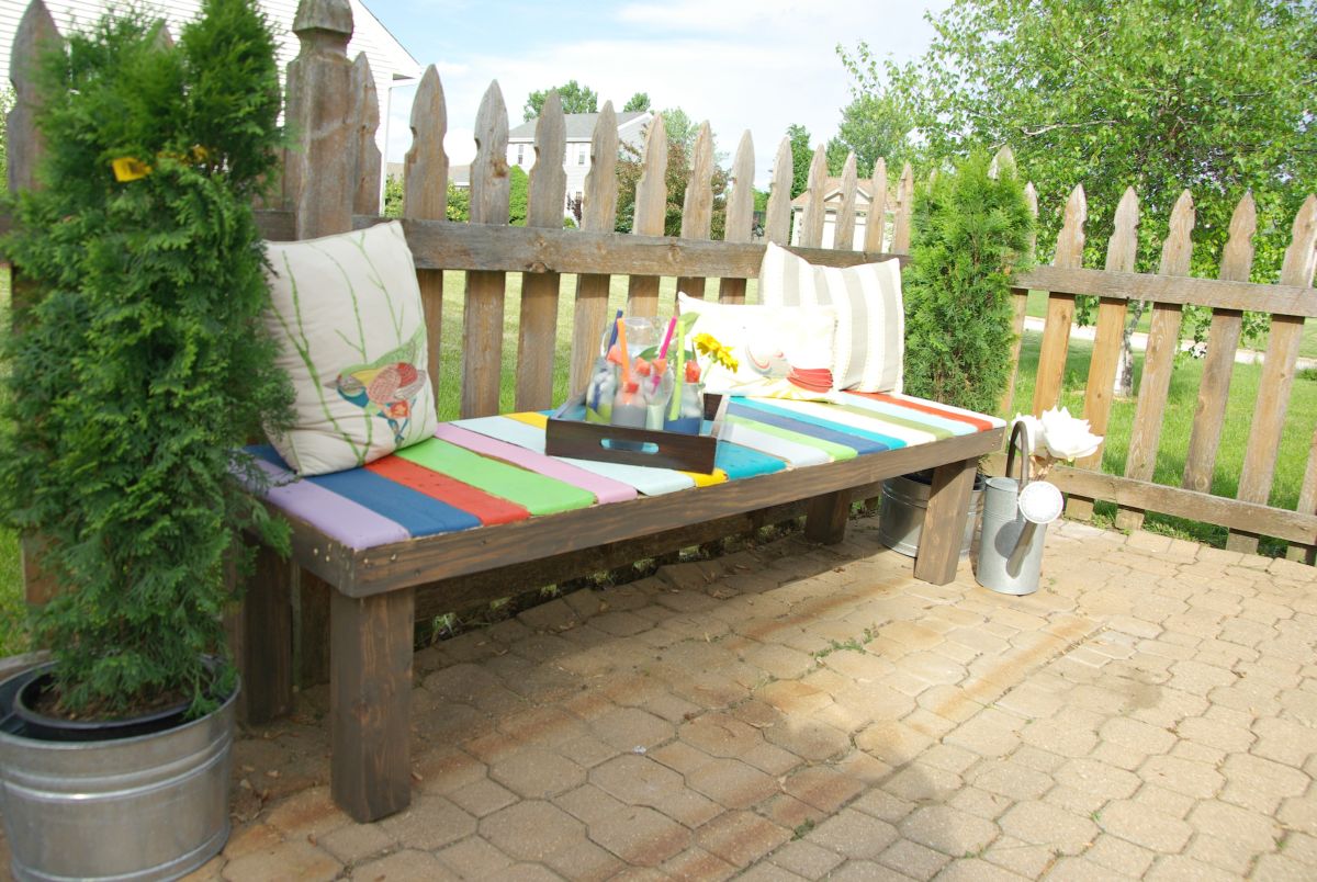 Colorful outdoor seating for backyard