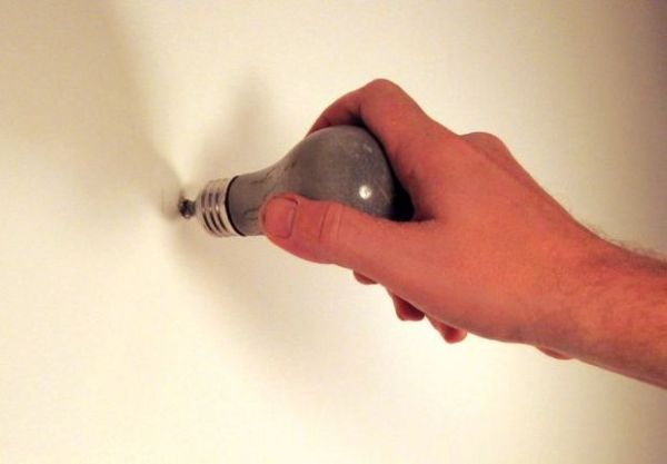 Concrete Lightbulb Wall Hook1