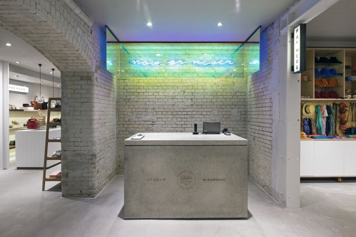 Concrete retail reception desk