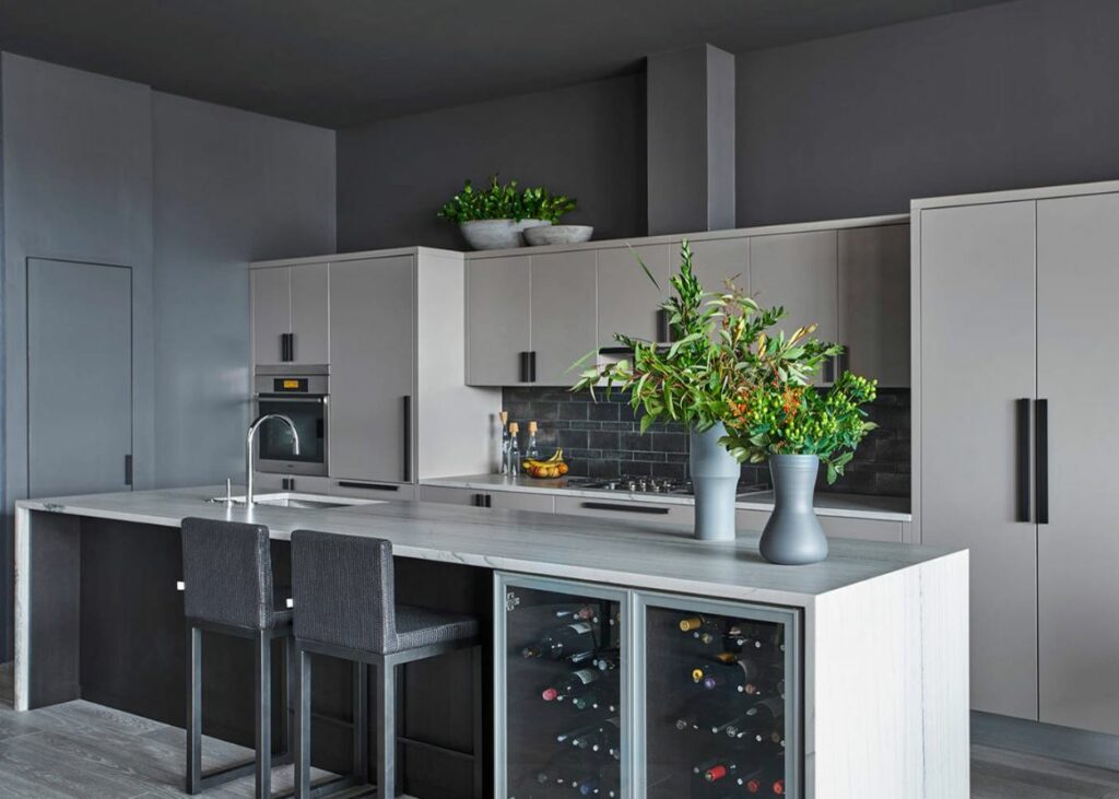 Contemporary kitchen with wine box 1024x731