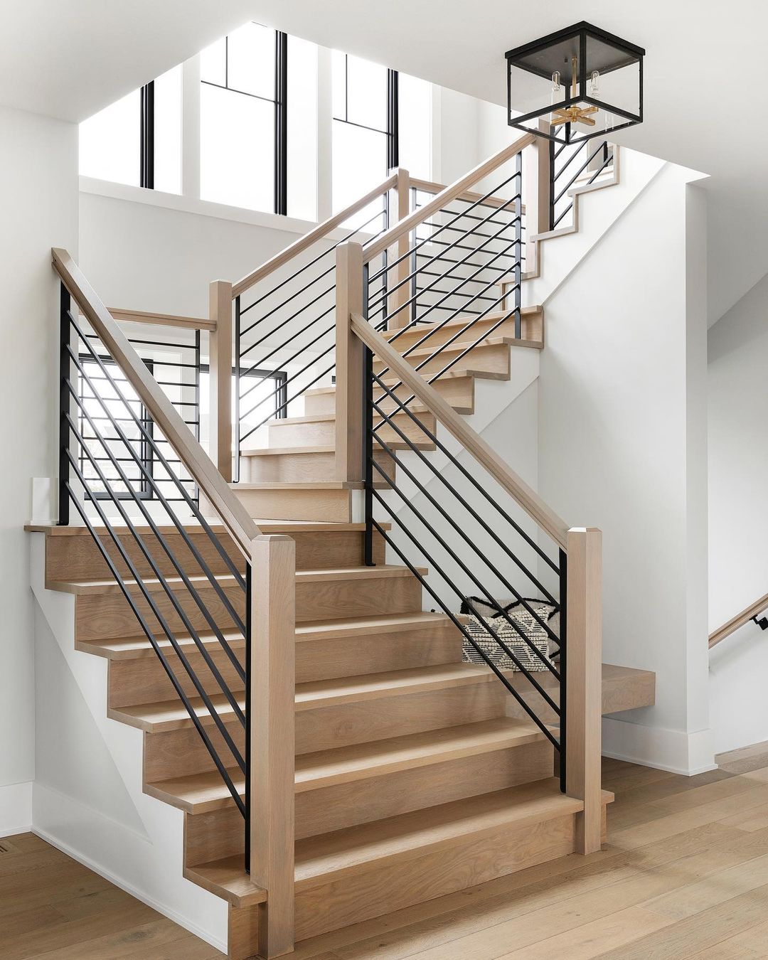 Contemporary staircase