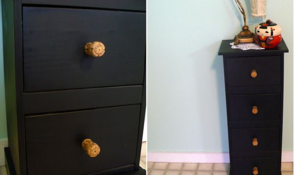 Cork dresser