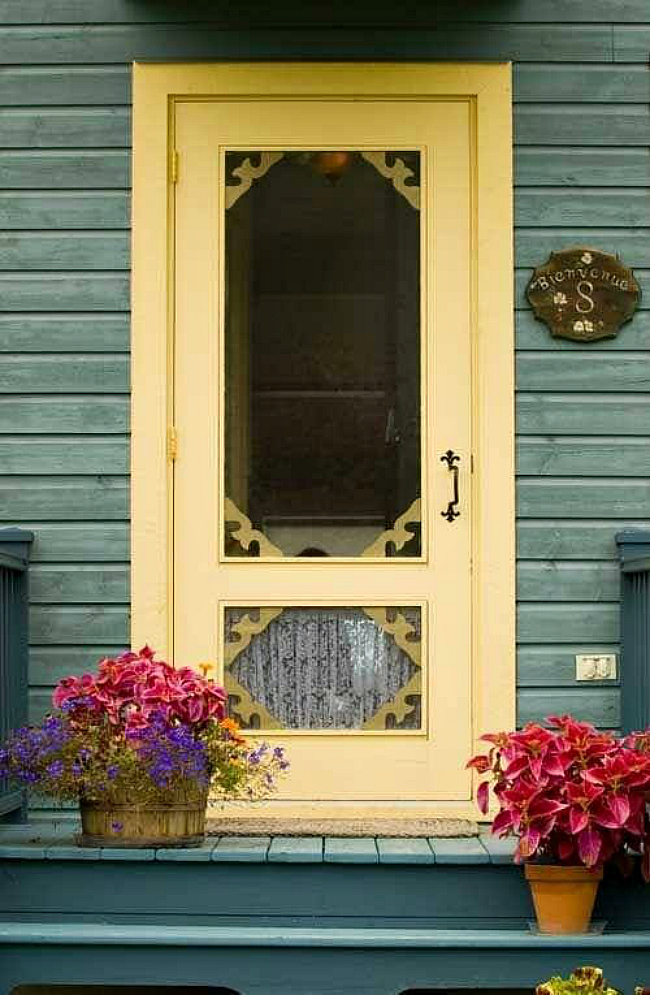 cottage screen door