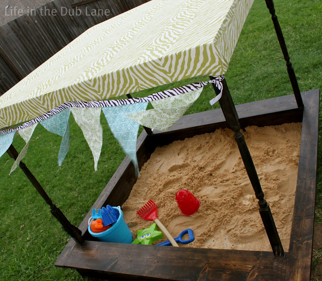 Covered sandbox