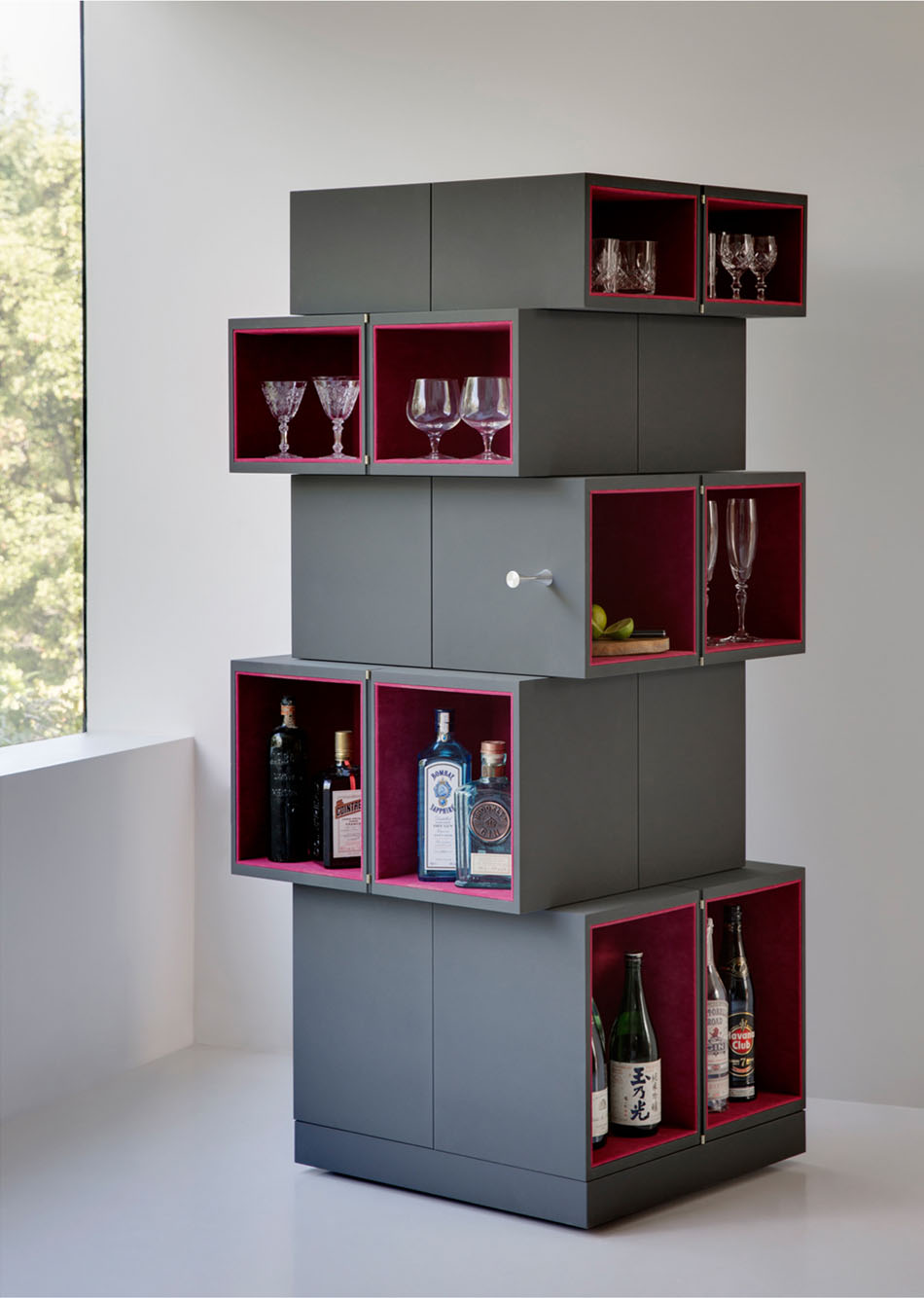 cube-cubrick-cabinet-unfolded