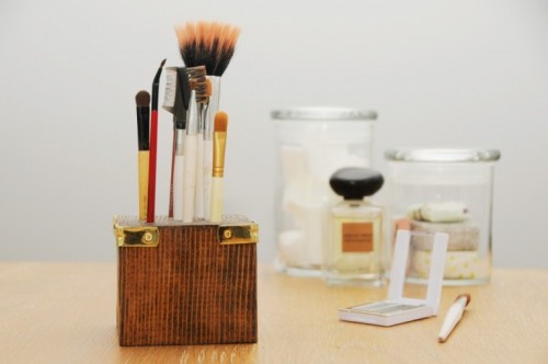 Diy wooden makeup brush stand