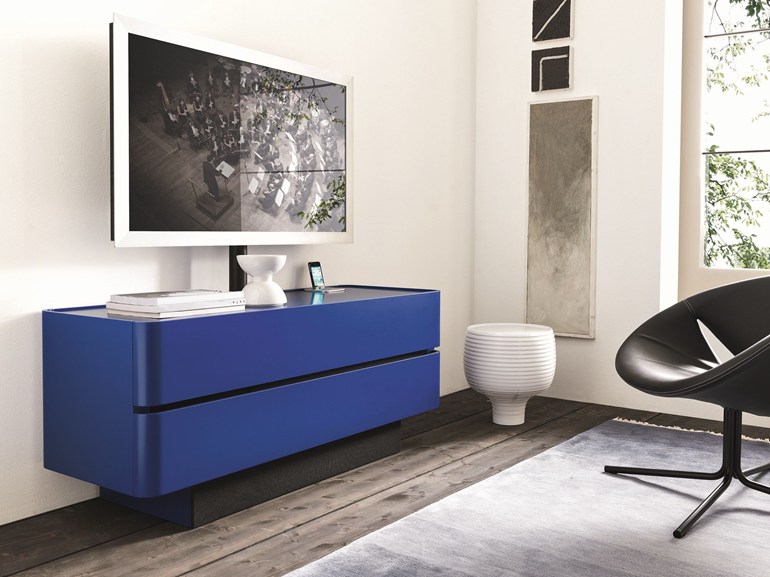 domino-up-lacquered-tv