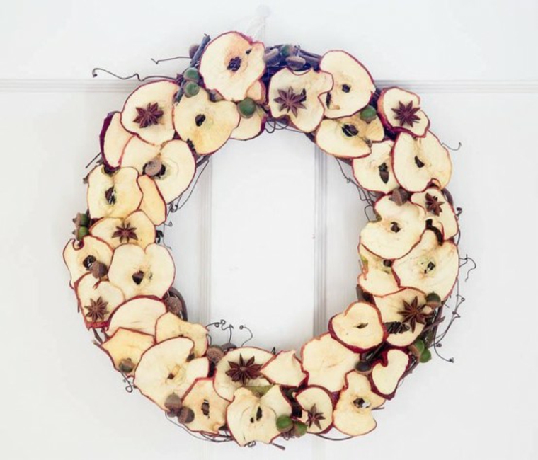 dried apple slice wreath