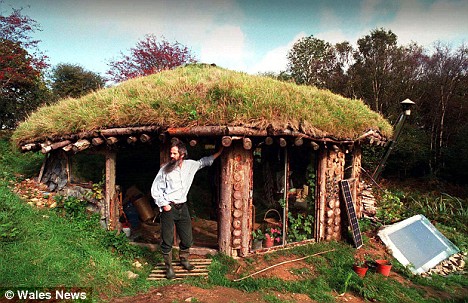 Eco hpuse wales1