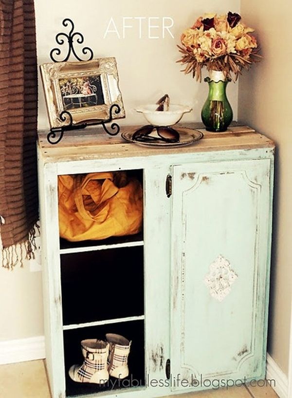 Entryway storage cabinet design