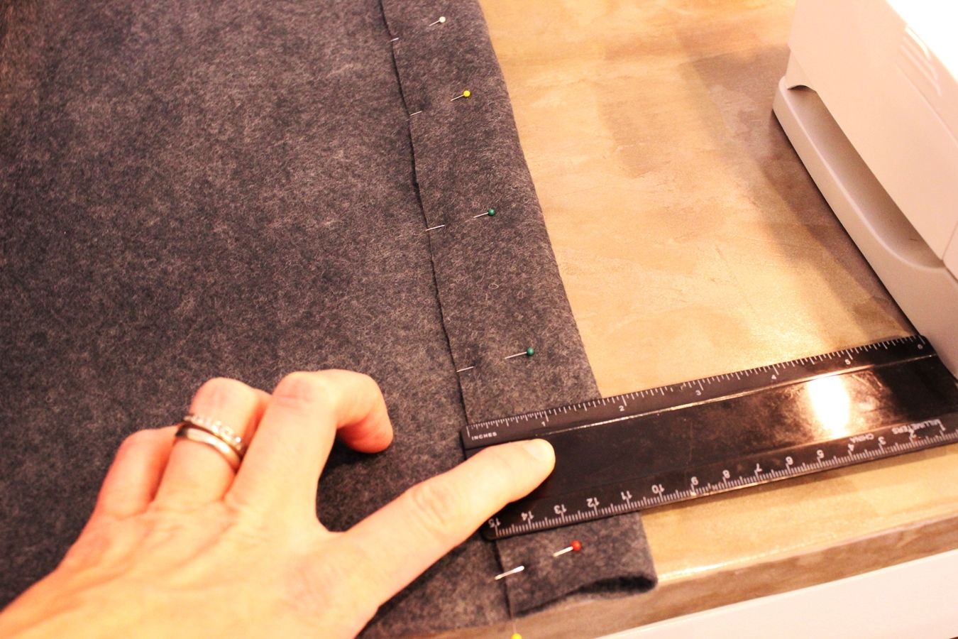 Felt magazine holding piece