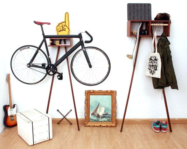 Floor storage clothes and bike