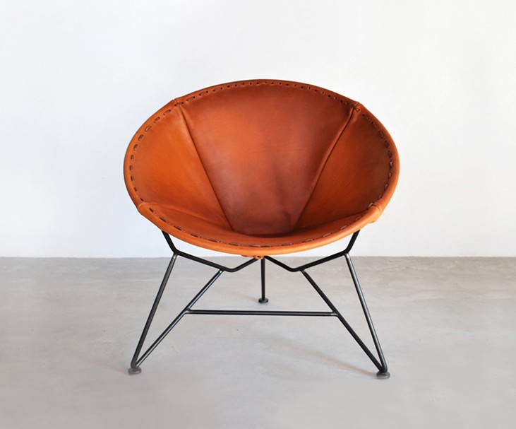 Garza round leather chair