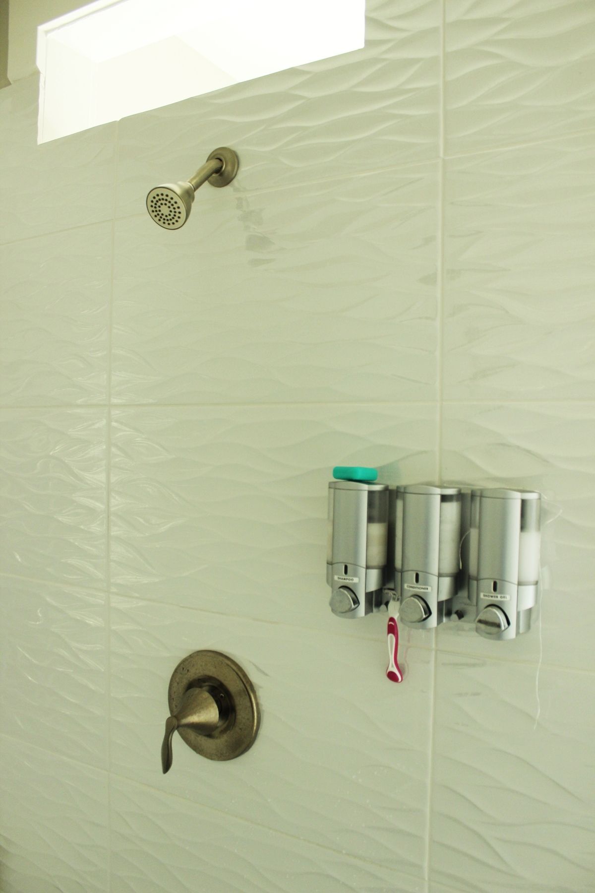 great idea for a large walk-in shower