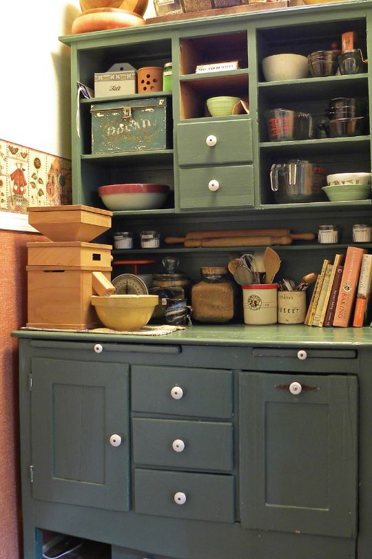What Is A Hoosier Cabinet And Where Can I Get One?
