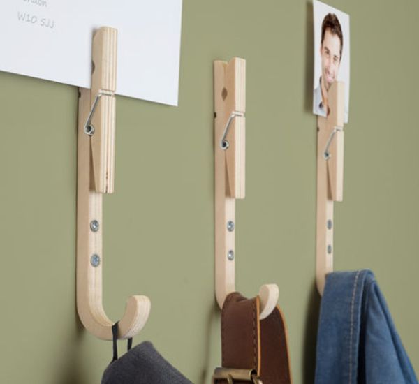 Jpeg coat hooks