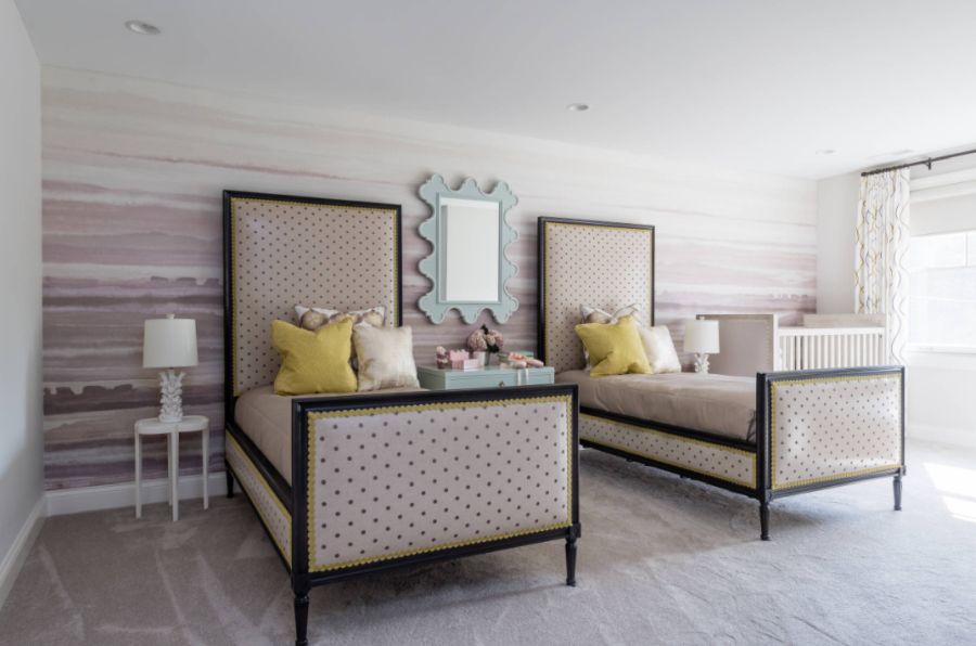 How To Use A Calm Wallpaper To Create A Serene and Relaxing Room Decor