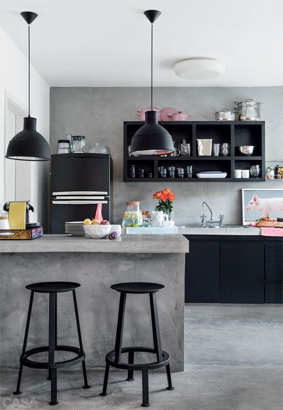 Kitchen island match the floor