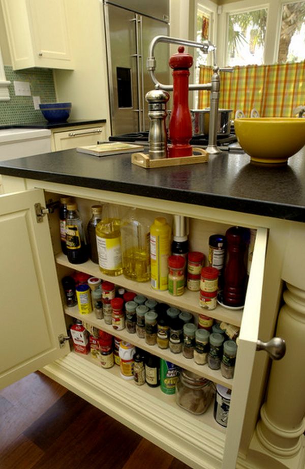 Kitchen island spicess storage