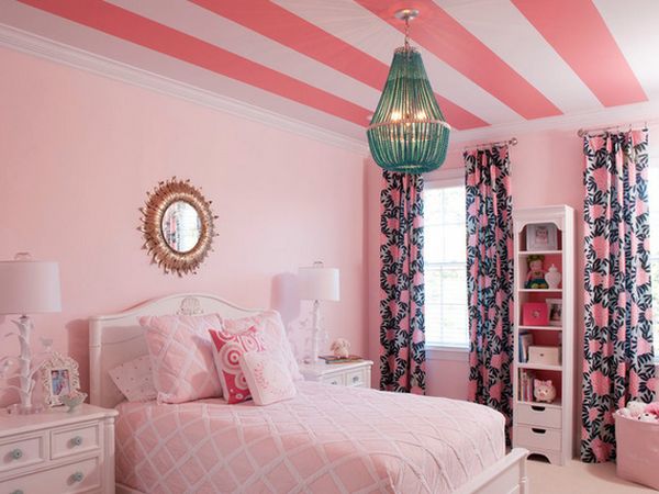 Large striped ceiling for kids room