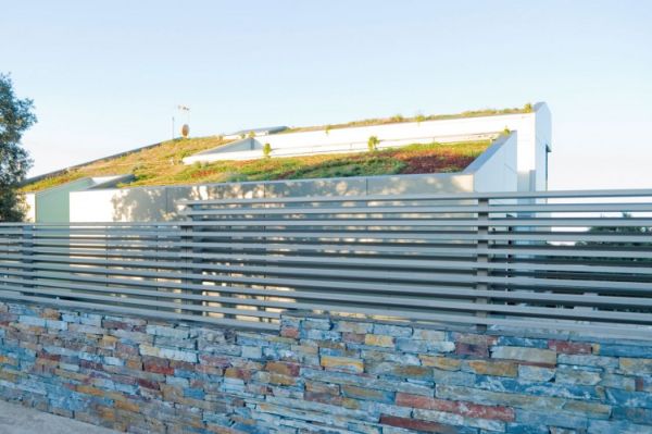 Madrid house hill1