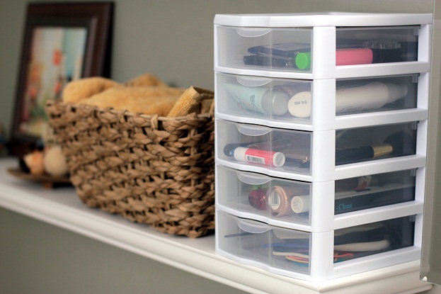 Makeup storage ideas1