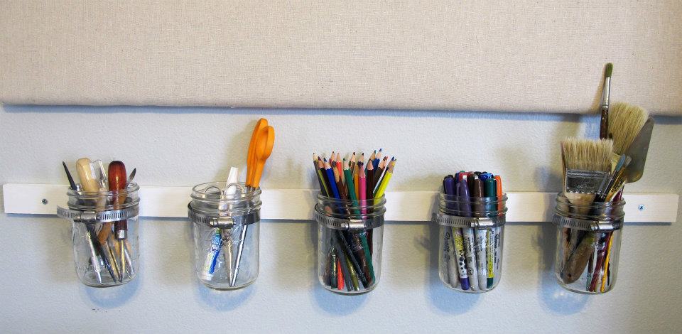 Mason jars pencil organization