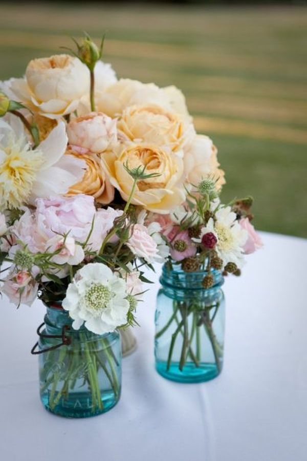 Mason jars table flowers