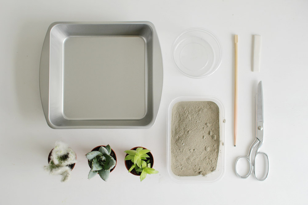 materials-for-a-minimalist-concrete-planter