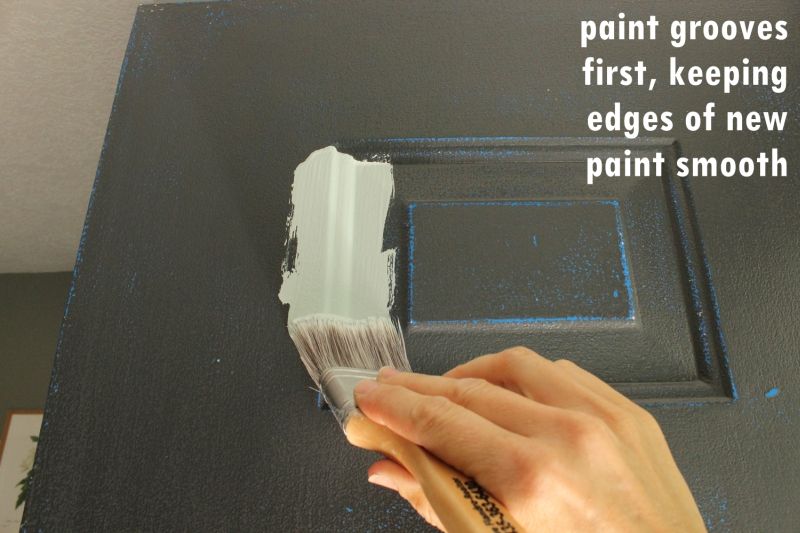 method to painting a door