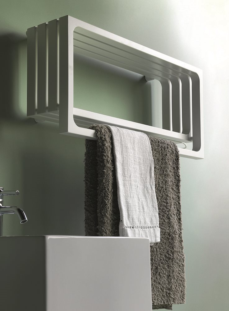 montecarlo horizontal towel warmer for bathroom