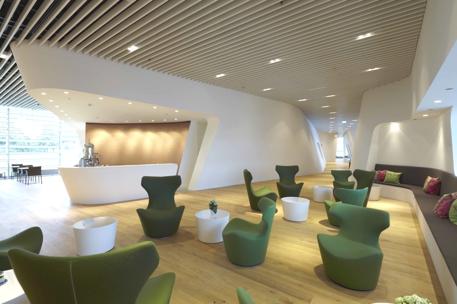 Munich airports new vip lounge2