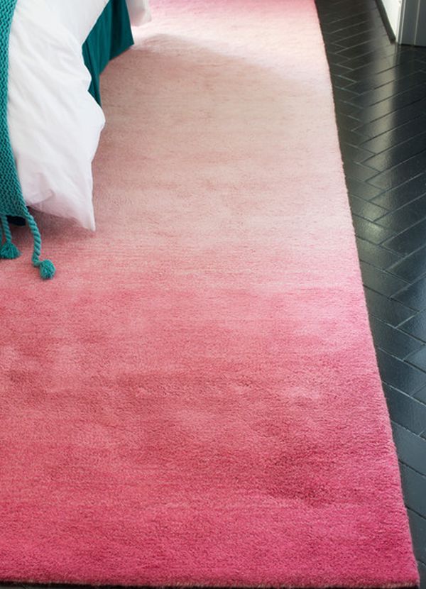 Ombre rug pink accents